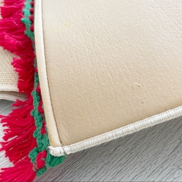 Vintage MCM Burlap Padded Table Runner & Placemats Green Red Tassel Christmas - Picture 10 of 11